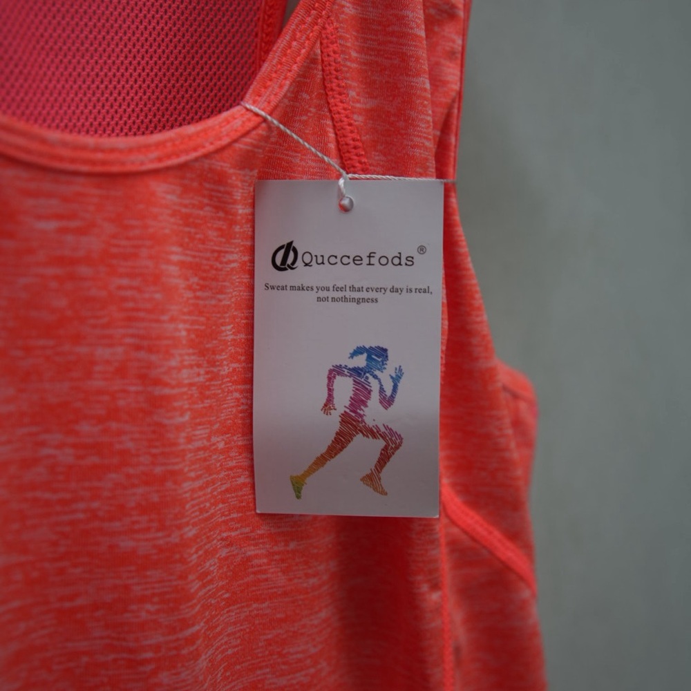 Athletic racer back tank top - Picture 3 of 4